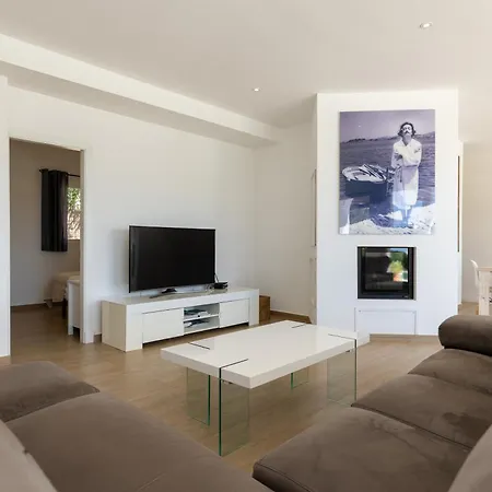 Villa Maravilla With Heatable Pool Rooftopbar With Sea Views And Range Rover Binibeca